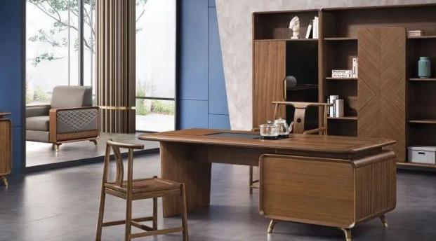 木皮飾面板和三聚氰胺板優(yōu)缺點對比分析